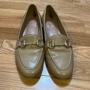Horsebit buckle loafer